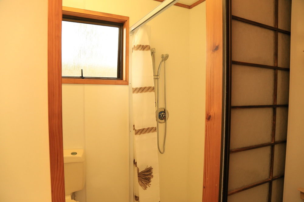 Papakura Motor Lodge & Motel ภายนอก รูปภาพ